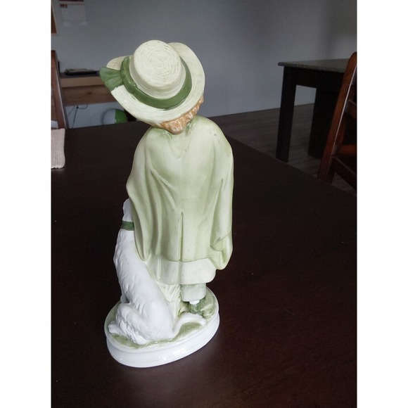 VINTAGE ANDREA BY SADEK GIRL WITH WHITE DOG - BEAUTIFUL CONDITION! - Picture 2 of 5
